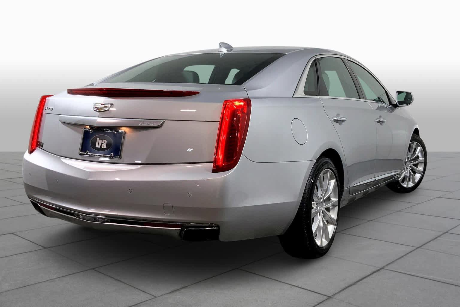 Used 2016 Cadillac XTS Luxury w/ Driver Awareness Package FWD image 12