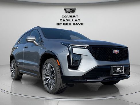 Certified 2025 Cadillac XT4 Sport w/ Technology Package image 2