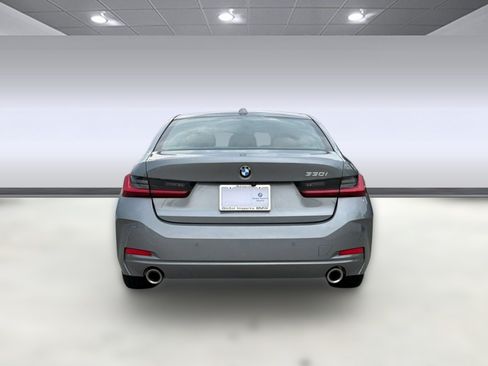 Used 2025 BMW 330i Sedan RWD image 9