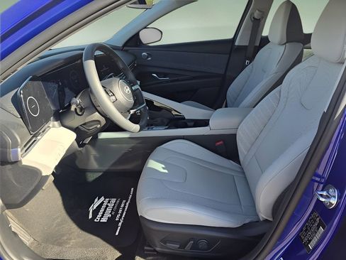 New 2026 Hyundai Elantra Limited image 12