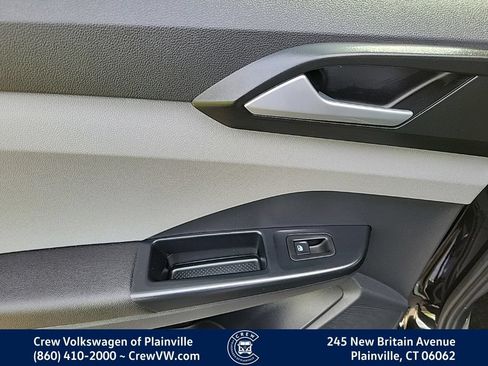 Certified 2023 Volkswagen Taos SE w/ Black Wheel Package AWD/4WD image 46