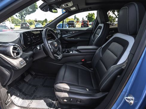 Used 2024 Chevrolet Blazer EV LT AWD/4WD image 13