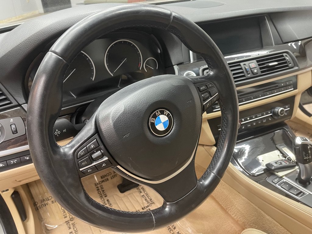 Used 2014 BMW 528i Sedan RWD image 19