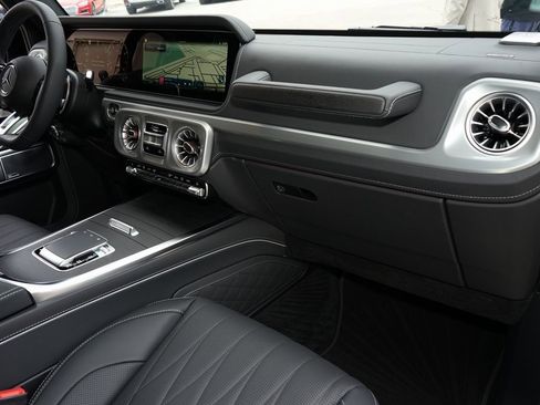 Used 2026 Mercedes-Benz G 63 AMG 4MATIC image 11