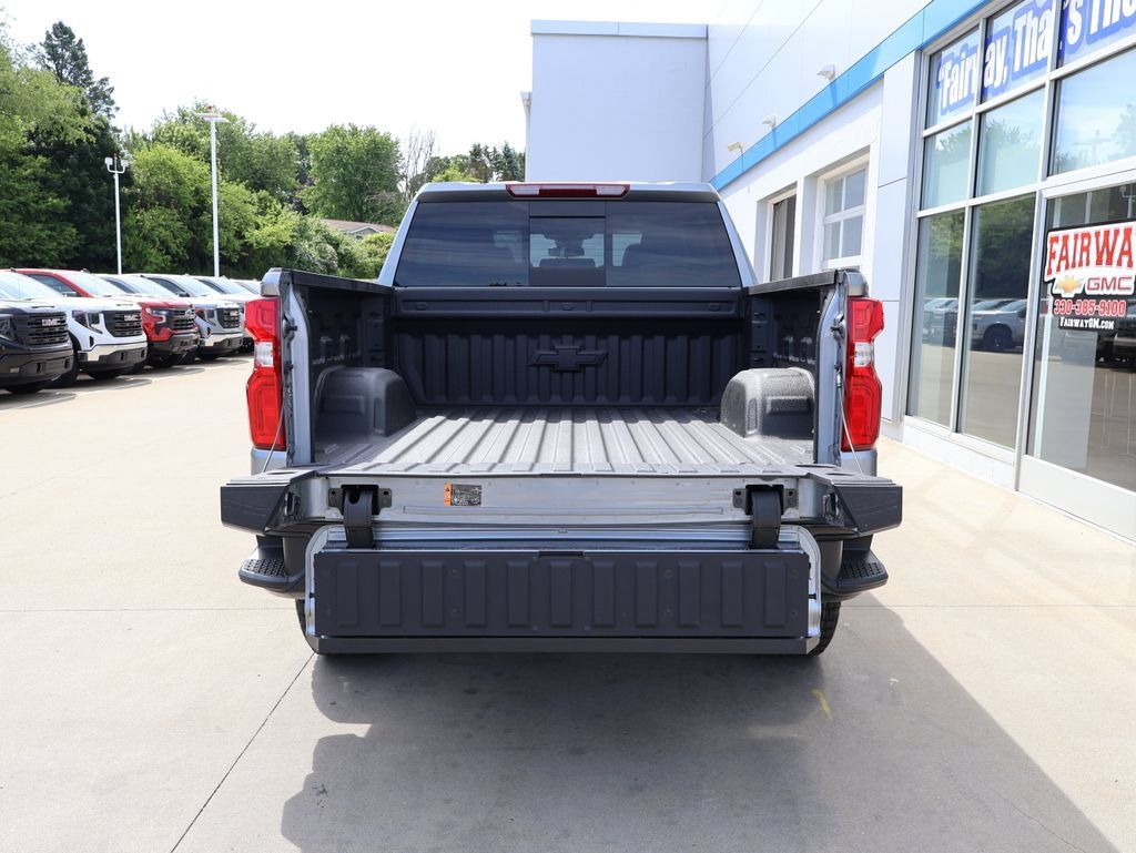 New 2026 Chevrolet Silverado 1500 LT Trail Boss w/ LT Trail Boss Premium Package AWD/4WD image 36