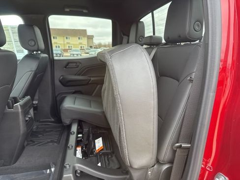 New 2026 Chevrolet Colorado Trail Boss w/ Off-Road Front Bumper Package AWD/4WD image 37