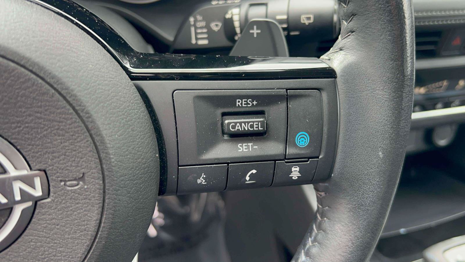 Used 2023 Nissan Rogue SV w/ SV Premium B Package AWD/4WD image 23