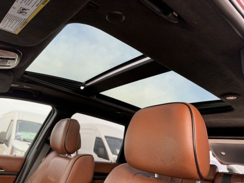 Used 2019 Jeep Grand Cherokee Summit image 25