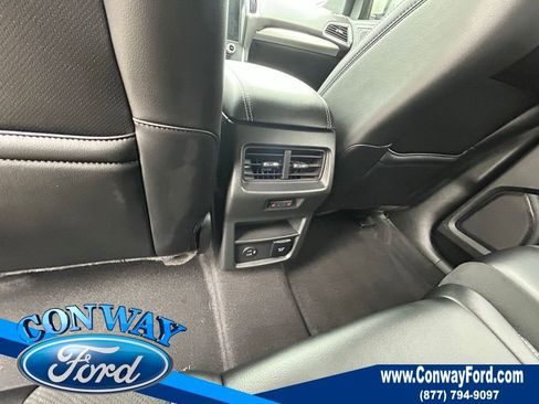 Used 2022 Ford Edge ST w/ Equipment Group 401A image 21