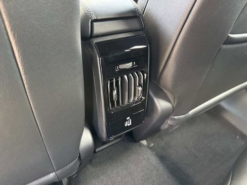 New 2026 Jeep Compass Latitude image 16