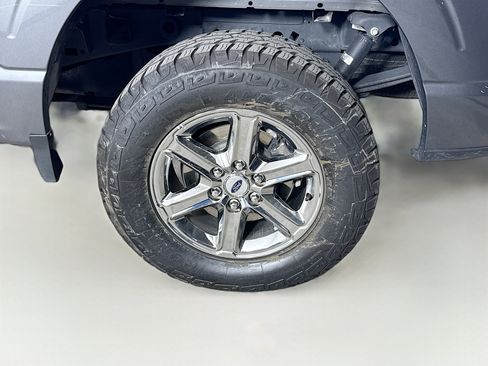 Used 2024 Ford F150 XLT w/ Mobile Office Package image 36