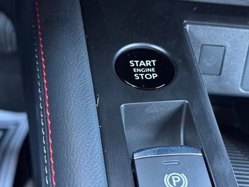 New 2026 Nissan Kicks SR image 22