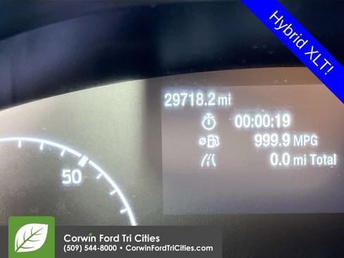 Used 2024 Ford Maverick XLT w/ XLT Luxury Package FWD image 2
