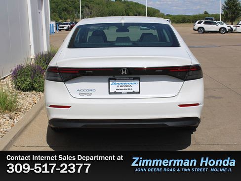 Certified 2023 Honda Accord LX image 5