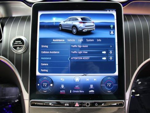 Used 2023 Mercedes-Benz GLC 300 4MATIC w/ Pinnacle Trim Package image 29