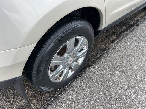 Used 2014 Cadillac SRX Luxury w/ Driver Awareness Package image 20