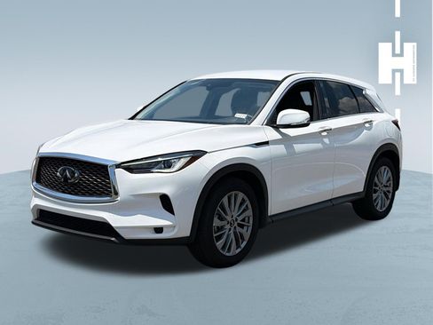 Used 2025 INFINITI QX50 Pure AWD/4WD image 2