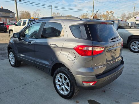 Used 2019 Ford EcoSport SE image 4