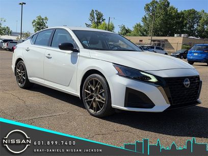 New 2025 Nissan Altima 2.5 SR