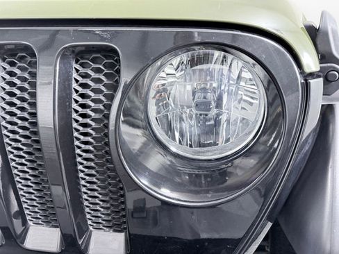 Used 2022 Jeep Wrangler Unlimited Sport image 26