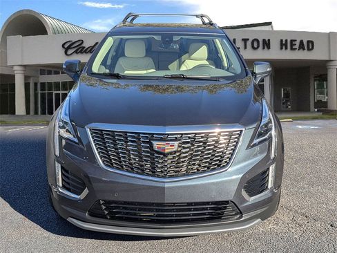 Used 2021 Cadillac XT5 Premium Luxury w/ LPO, Floor Liner Package image 9