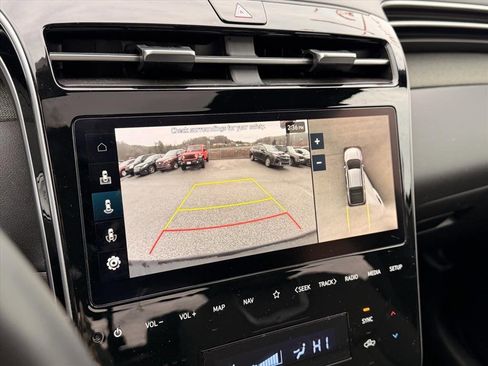 Used 2024 Hyundai Santa Cruz Limited image 28