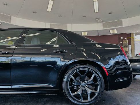 Used 2022 Chrysler 300 S RWD image 18