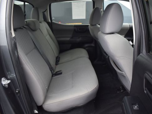 Used 2021 Toyota Tacoma SR image 11