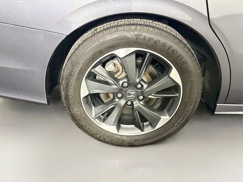 Used 2023 Honda Odyssey Elite image 31
