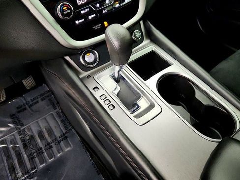 Used 2021 Nissan Murano S FWD image 16