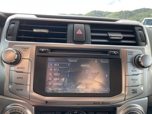 Used 2018 Toyota 4Runner SR5 image 17