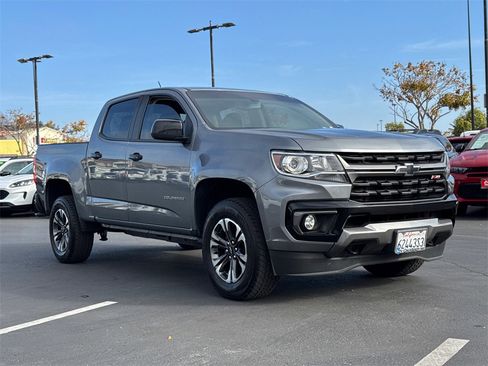 Used 2022 Chevrolet Colorado Z71 image 4