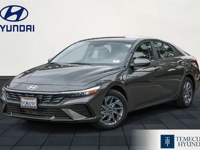 Certified 2025 Hyundai Elantra Blue