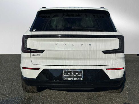 New 2025 Volvo EX90 Plus w/ Protection Package Premier image 4