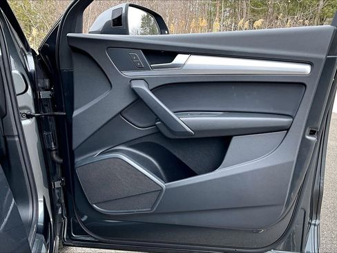 Used 2024 Audi Q5 2.0T Premium image 23