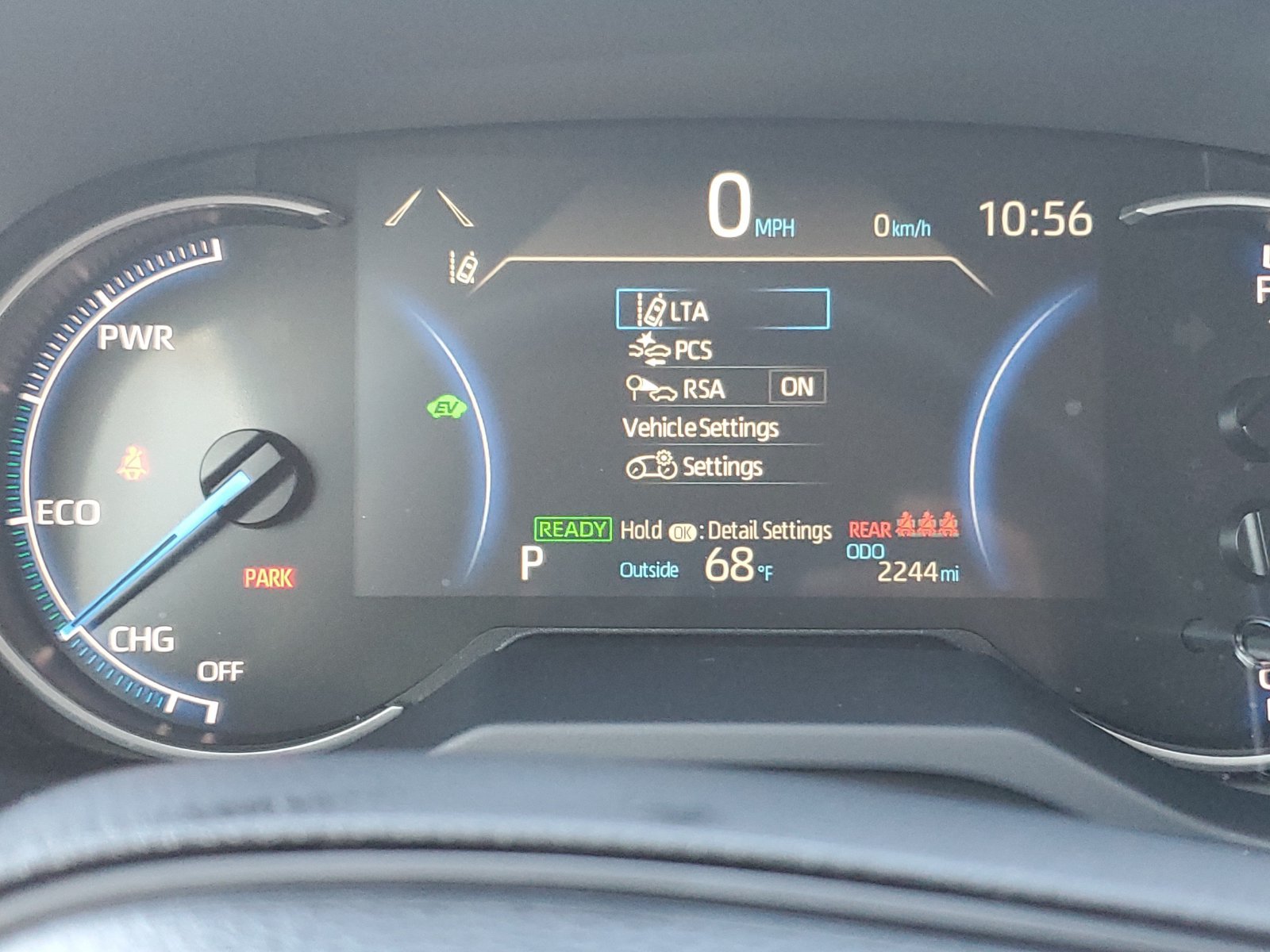 Used 2025 Toyota RAV4 LE AWD/4WD image 25