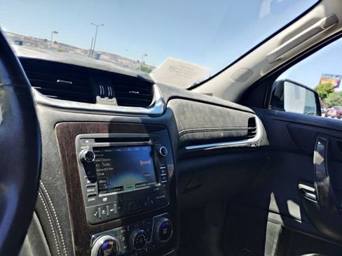 Used 2016 Chevrolet Traverse LTZ AWD/4WD image 18