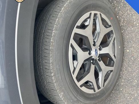 Used 2023 Subaru Forester Premium AWD/4WD image 13