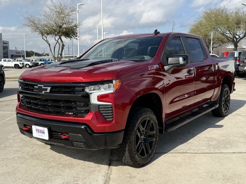 Used 2024 Chevrolet Silverado 1500 LT Trail Boss w/ LT Trail Boss Premium Package image 10