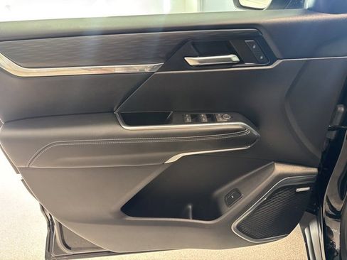 Certified 2024 GMC Acadia Elevation image 23