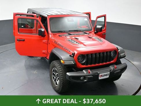 Used 2024 Jeep Wrangler Unlimited Rubicon AWD/4WD image 68