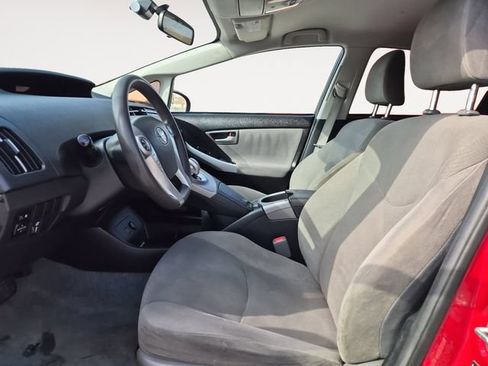 Used 2015 Toyota Prius Two FWD image 9