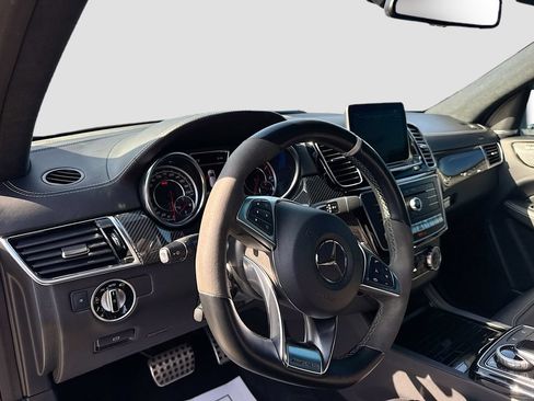 Used 2019 Mercedes-Benz GLE 63 AMG S image 9