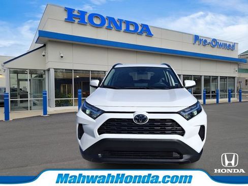 Used 2024 Toyota RAV4 XLE image 2