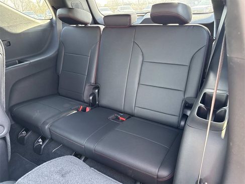 New 2026 Chevrolet Traverse RS image 26