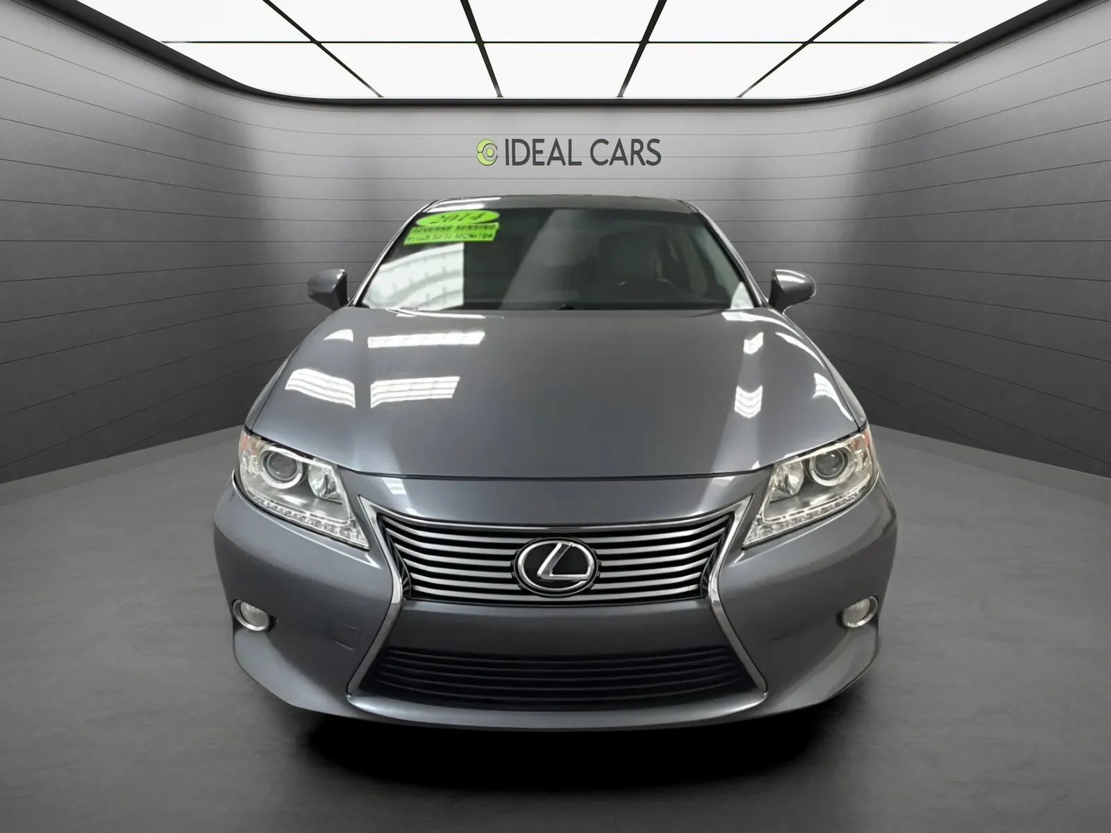 Used 2014 Lexus ES 350 w/ Premium Package FWD image 2