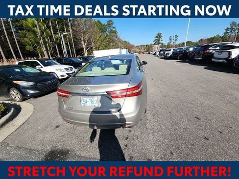 Used 2013 Toyota Avalon Limited image 11
