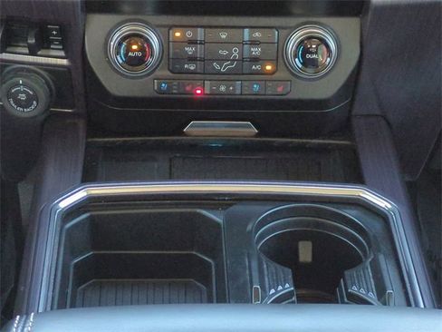 Certified 2021 Ford F250 Limited w/ FX4 Off-Road Package image 19