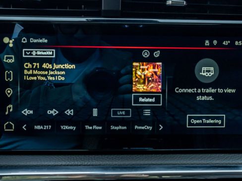 Used 2024 GMC Sierra 2500 Denali w/ Denali Reserve Package image 26