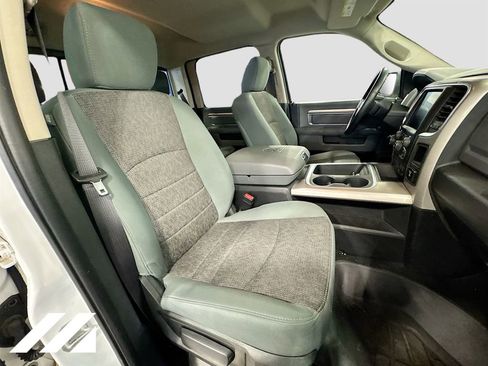 Used 2017 RAM 1500 Big Horn image 29